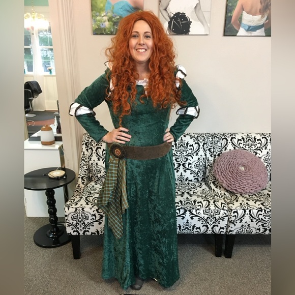 Handmade 3-piece Brave Merida Inspired Velour Costume in Forest Green - Picture 2 of 2
